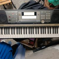 tastiera yamaha PSR 640