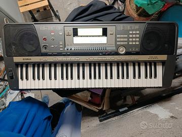 tastiera yamaha PSR 640