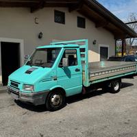 Iveco Daily 35-10 cassone da metri 3,80