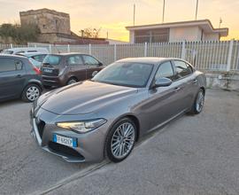 Alfa Romeo Giulia 2.2 Turbodiesel 180 CV AT8 Busin