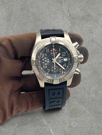 Breitling Avenger Badint 45MM Ref. E13383