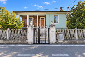 VILLA SINGOLA A PESCARA