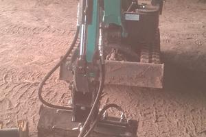 miniescavatore 10 q