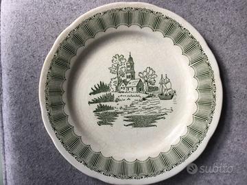 Piatto decorativo in ceramica