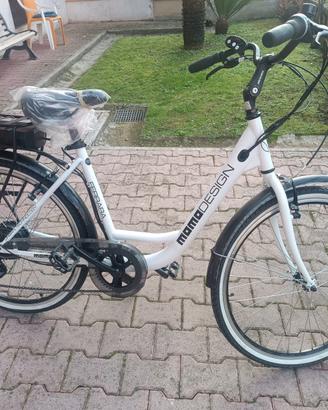 🚲 Bici Elettrica Momo Design Ferrara 26” – NUOVA