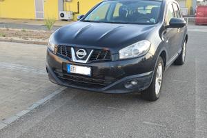 AUTOCARRO NISSAN Qashqai 1500 TDCI - 5 POSTI
