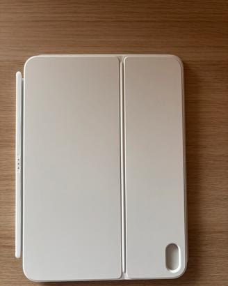 Apple Magic Keyboard Folio tastiera e custodia