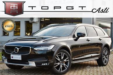 VOLVO V90 CROSS COUNTRY 2.0 OCEAN RACE D5 AWD 235c