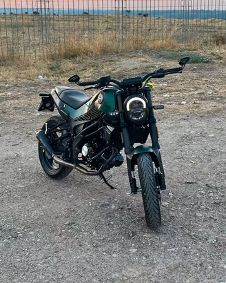 Benelli leoncino 125