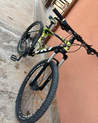 Mountain bike 27,5