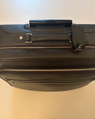 Louis Vuitton Trolley Pilot
