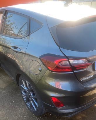 Ford fiesta 2020 2021 per ricambi