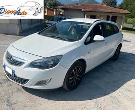 Opel Astra 2.0 CDTI 165CV Sports Tourer aut. Elect