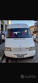 Rent Mercedes Sprinter 16 posti