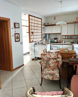 Villa di 210 m² con più di 5 locali a Brentonico