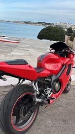 Honda cbr  f sport 600