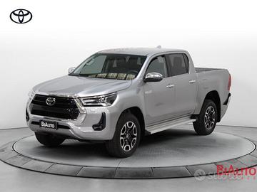 Toyota Hilux 2.8 D-4D 48V A/T 4WD DC Executive