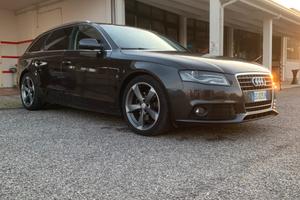 Audi a4 b8 2.0 143