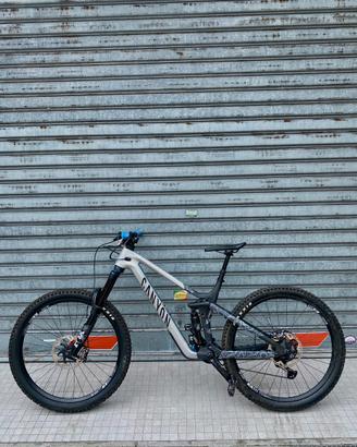 Bici Canyon Strive CFR Underdog 2024