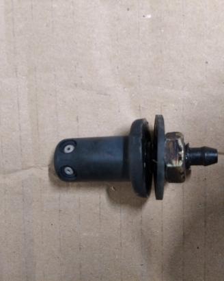 UGELLO SPRUZZINO PARABREZZA SUZUKI SAMURAI SANTANA