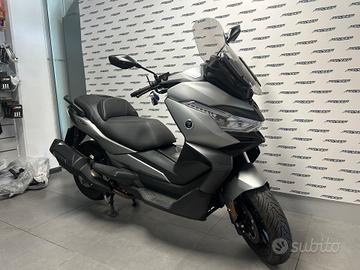 Voge Sfida SR4 400 Max 3861 km unicoprop.