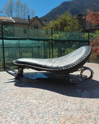 sella  monoposto per Harley Davidson 