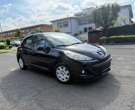 Peugeot 207 | 112.000 km | Venditore motivato