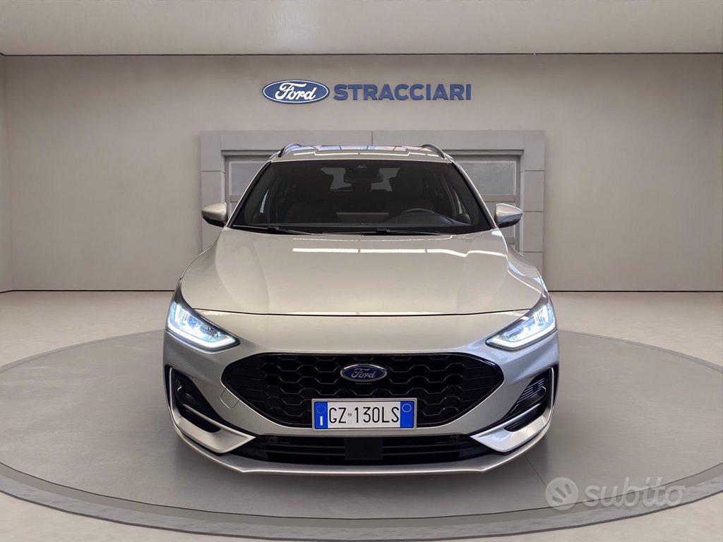 Ford Focus 2025 photo 2