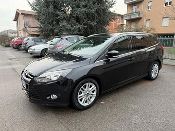 Ford Focus 1.0 125CV Titanium 2012