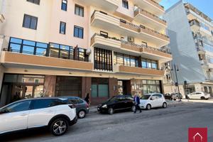 Ampio locale commerciale Via Roma n. 43