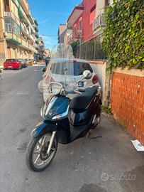 Piaggio Liberty 50 iGet (2017),solo 6000 Km