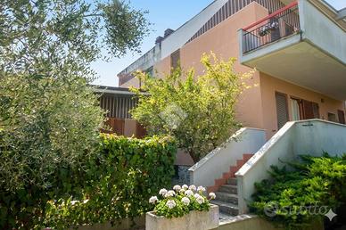 VILLA A SCHIERA A TERMOLI