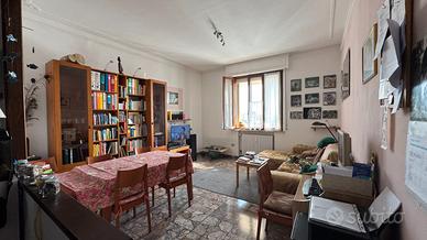 Ampio appartamento vicino al mare