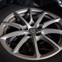 4 cerchi in lega 235/65 r 17 Alfa Stelvio