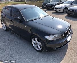 BMW SERIE 1 118D 5 PORTE ATTIVA