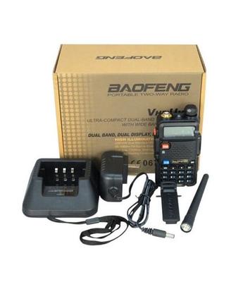 Ricetrasmittente baofeng UV-5R
