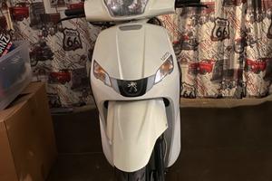 Peugeot tweet 125i 2000km