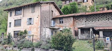 CASA INDIPENDENTE A ALBINO
