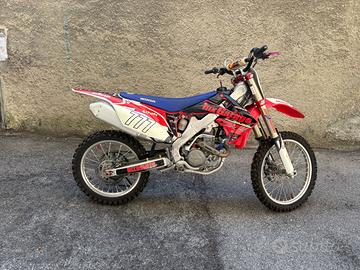 HONDA CRF 250 R