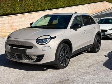 FIAT 600 Hybrid 110 CV DCT MHEV La Prima