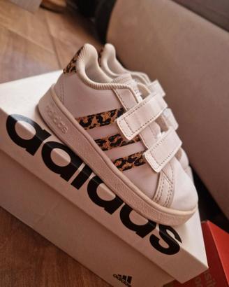 scarpe Adidas 