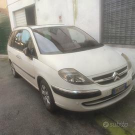 Citroen C8 