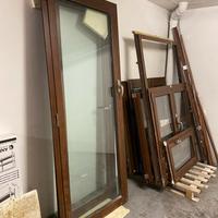 Finestre in alluminio pittura effetto legno
