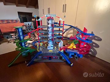 Super city Garage