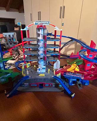 Super city Garage
