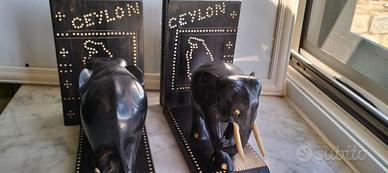 Fermalibri a forma di "Elefanti"