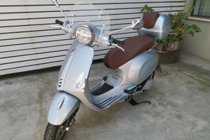 VESPA 125 Primavera kw 8 con ABS