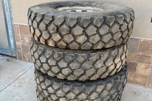 Gomme e cerchi patrol