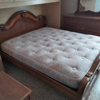 letto matrimoniale con rete a doghe