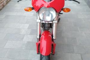 Monster 620 i.e S .